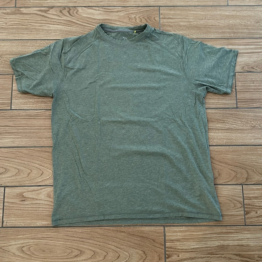 Tasc carrollton fitness T-shirt, green, large